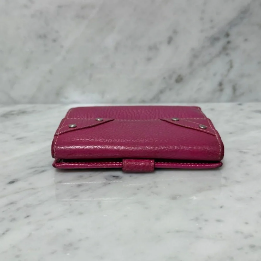 Burberry pink leather compact wallet - Picture 4 of 11